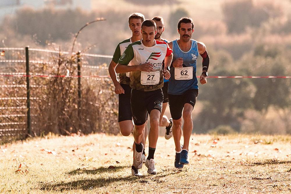 men running together
